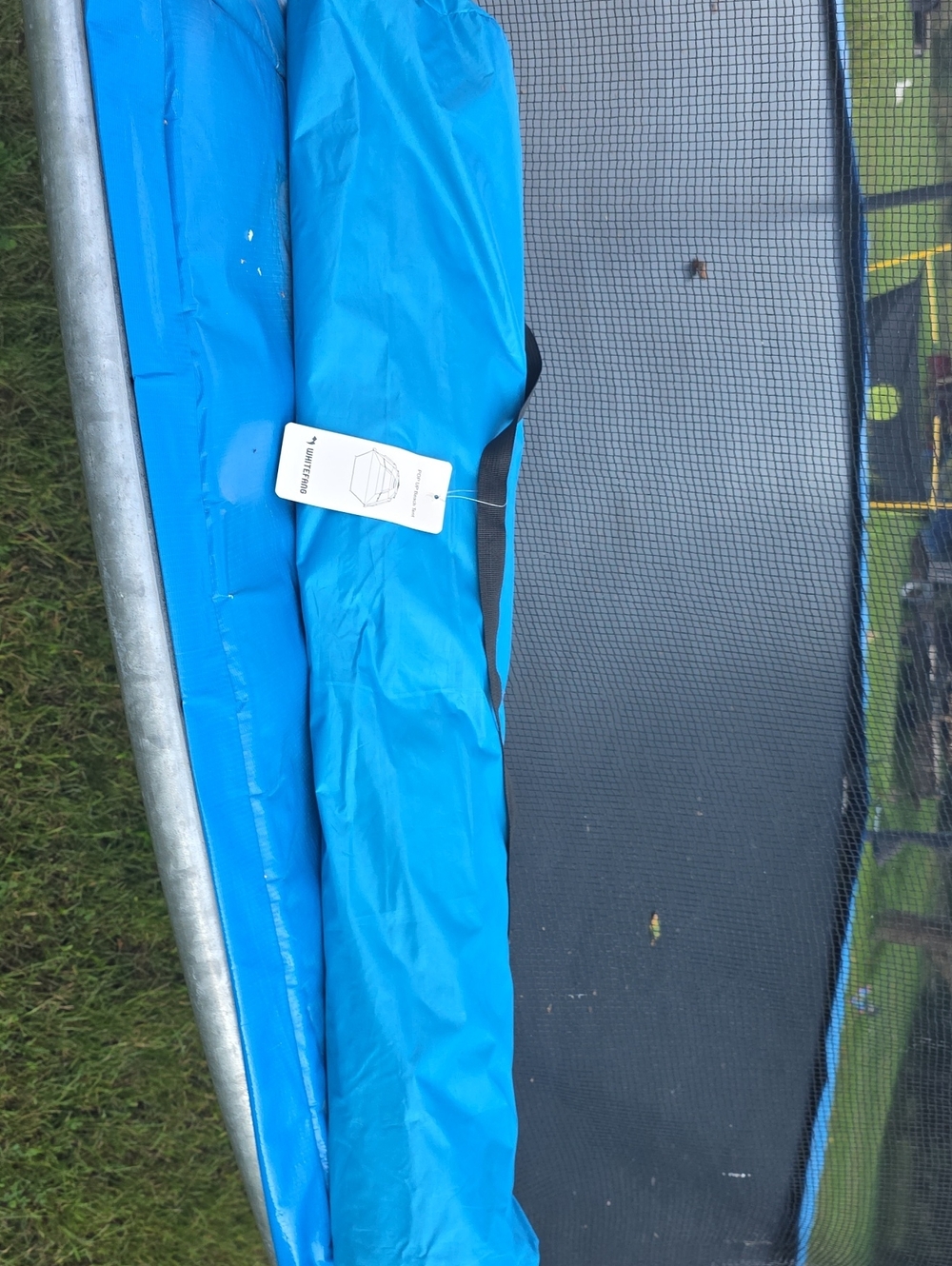Whitefang Pop Up Beach Tent